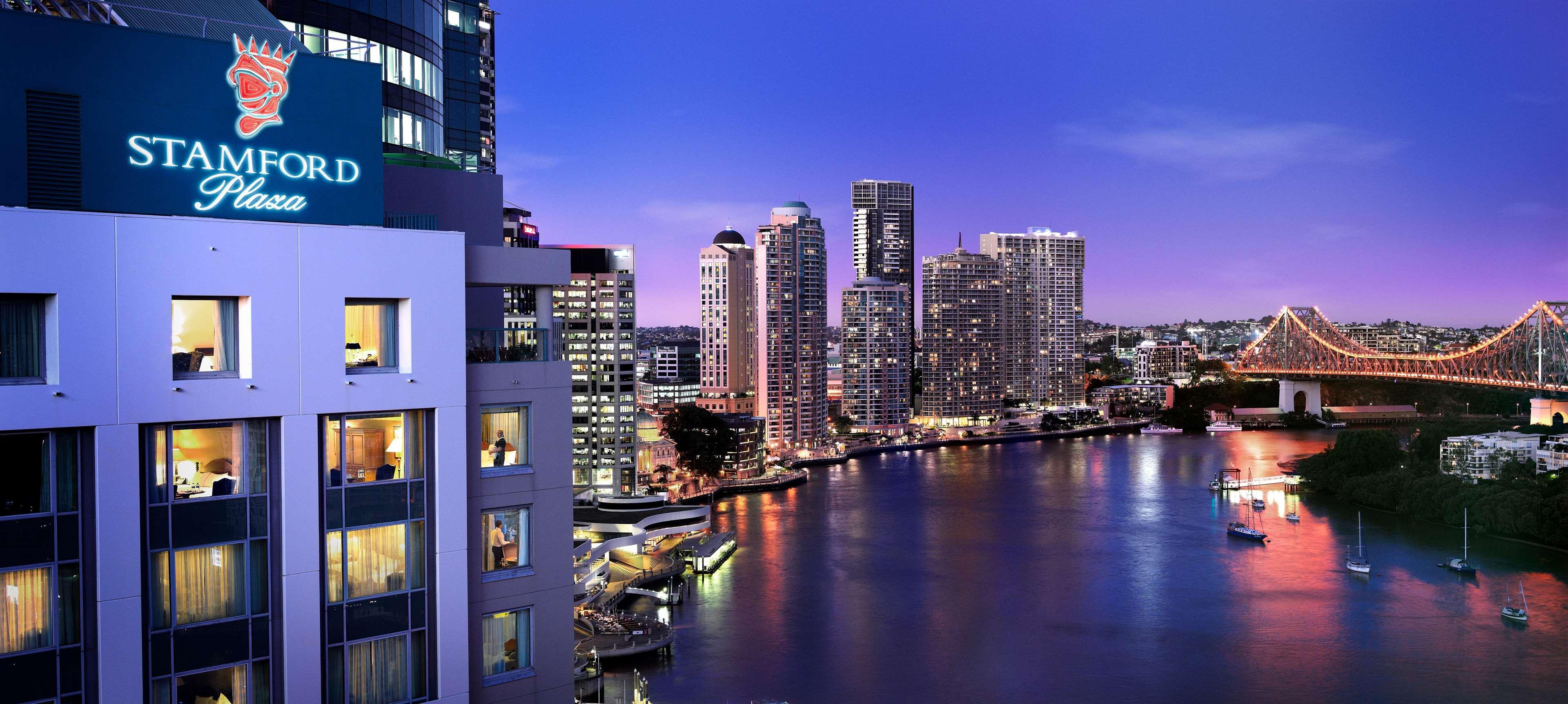โรงแรมสแตมฟอร์ดพลาซ่าบริสเบน ภายนอก รูปภาพ View of the Brisbane River from the Emporio apartments