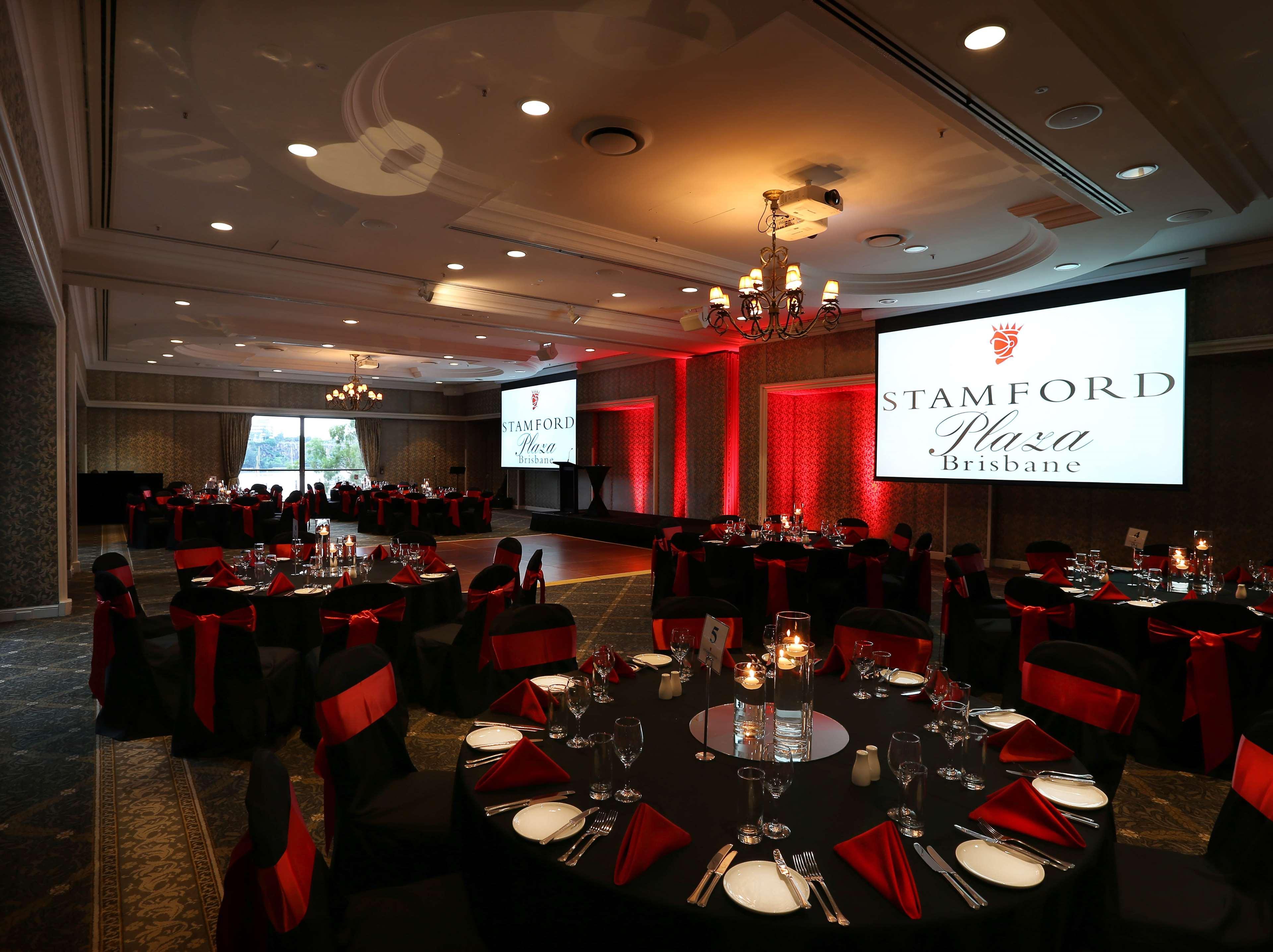 โรงแรมสแตมฟอร์ดพลาซ่าบริสเบน ภายนอก รูปภาพ The ballroom at Stamford Plaza